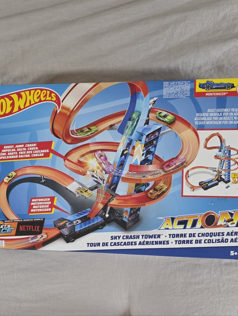 NEW Hot Wheels Action Sky Crash Tower Racetrack Playset